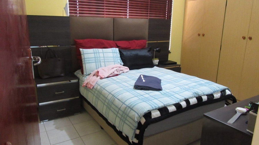 4 Bedroom Property for Sale in Montevideo Western Cape